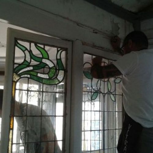 Desmontaje panel de vitral para restauración