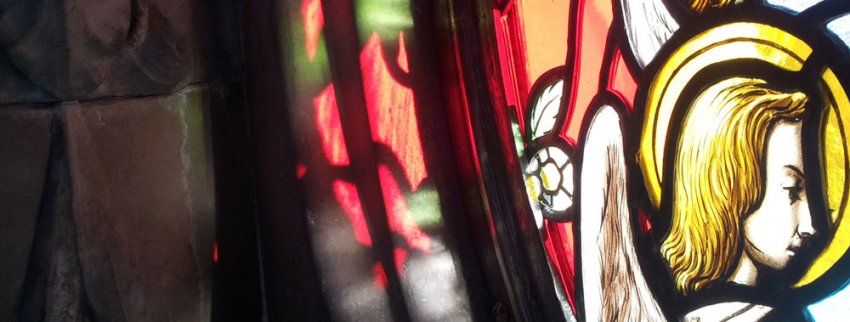 Restauración de vidrieras emplomadas en Sant Cugat del Vallés | Metaphora Vitralls
