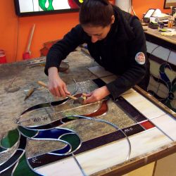 Taller de emplomado y herramientas