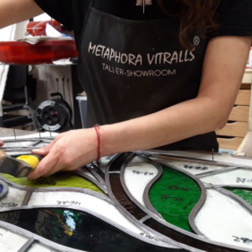 Taller de emplomado y herramientas