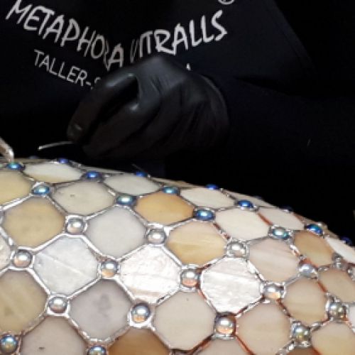 Taller de emplomado y herramientas