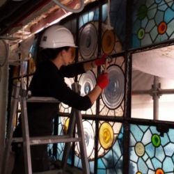 Restauración vidrieras de la Residència de Gent Gran Francesc Layret, antigua Casa de la Lactancia