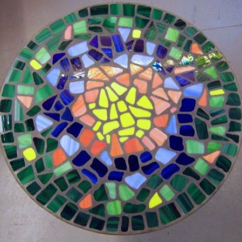 Mesa de mosaico en vidrio