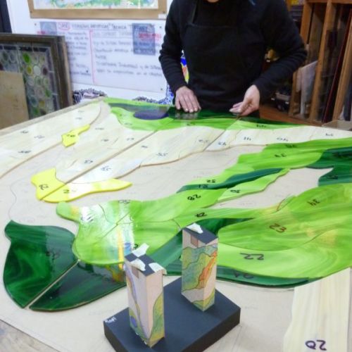 Taller de emplomado y herramientas