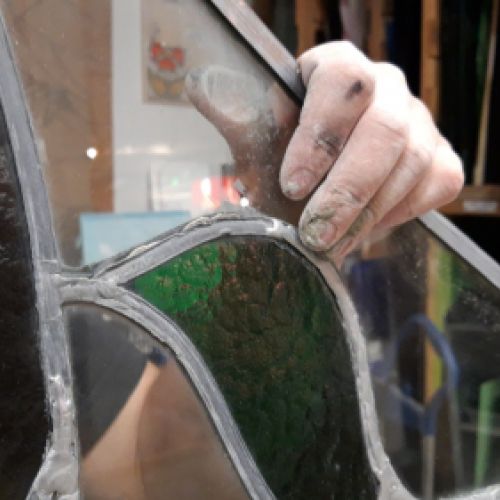 Taller de emplomado y herramientas