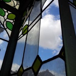Restauración vidrieras modernistas