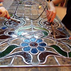 Taller de emplomado y herramientas