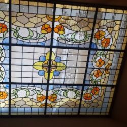 Restauración vitral claraboya Mirasol