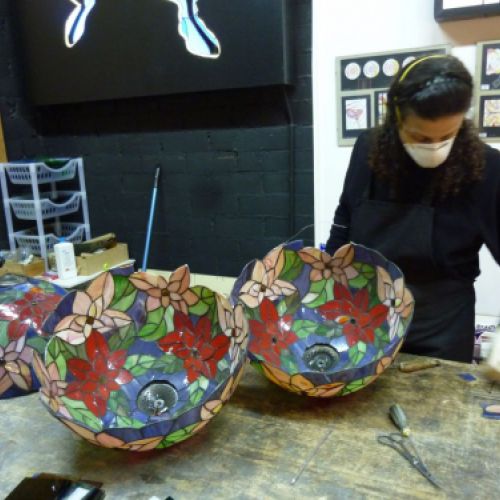 Taller de emplomado y herramientas