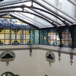 Restauración vidrieras de la Residència de Gent Gran Francesc Layret, antigua Casa de la Lactancia
