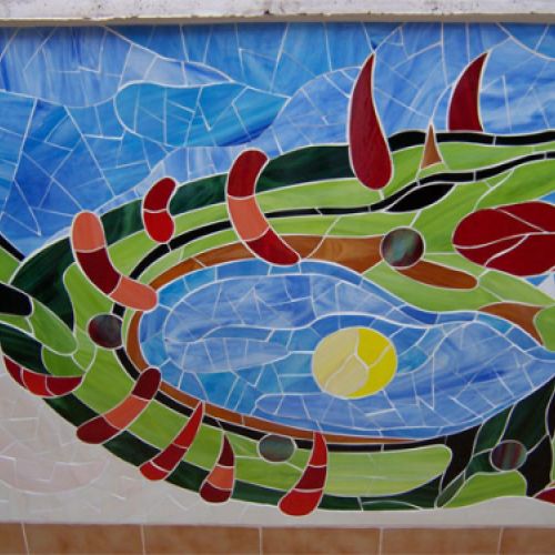 Detalle mural de mosaico en vidrio