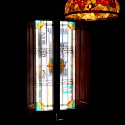Vitral en técnica Tiffany. Bar en Cerdanyola