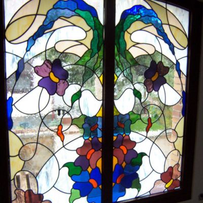 Vidriera emplomada. Casa particular. Santa Perpetua de Moguda