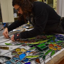 Restauración y adaptación vitral modernista. Particular. Barcelona