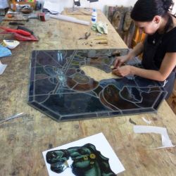 Proceso de restauración vitral Sant Jordi